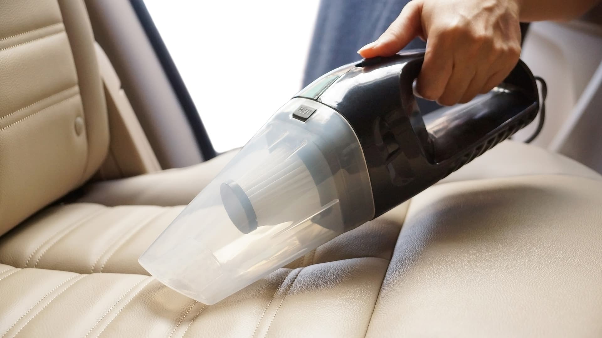 The best car vacuums keep your EV’s interior clean EV Pulse