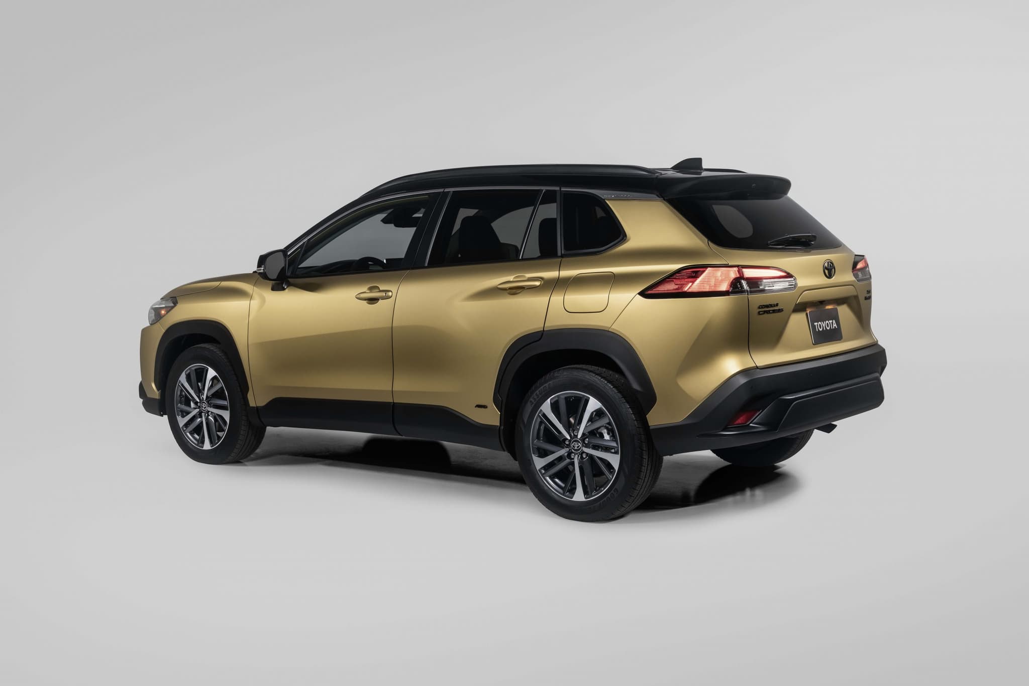 2023 Toyota Corolla Cross Hybrid arrives stateside with fifth 2023 Toyota Corolla Cross Hybrid arrives stateside with fifth